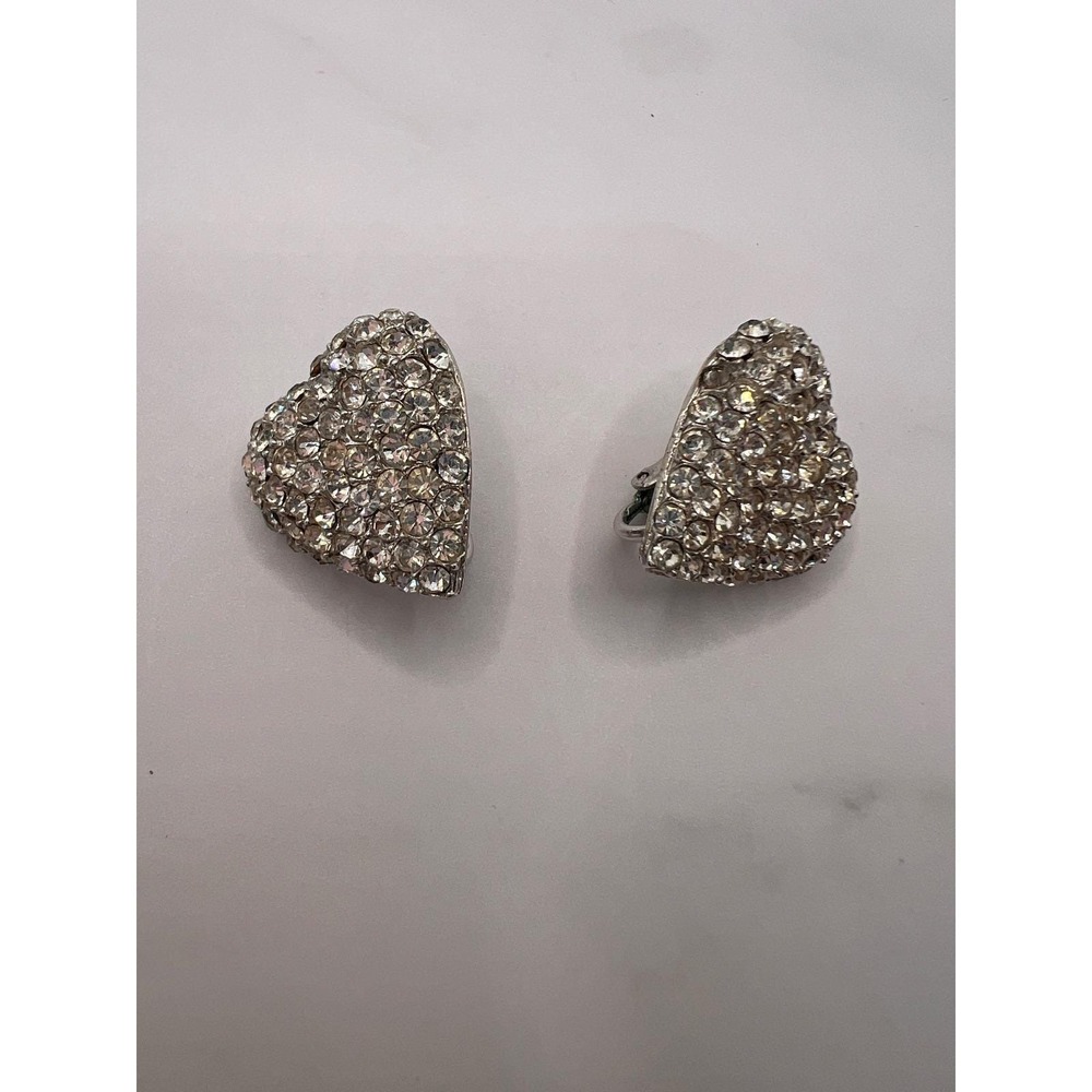 Vintage 1980s Silver Tone Pave Clear Rhinestone Heart Clip On Earrings
